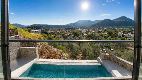 Mykonut'tan Fethiye İncirköy'de 575m2. Arsa İçinde Lüks Villa